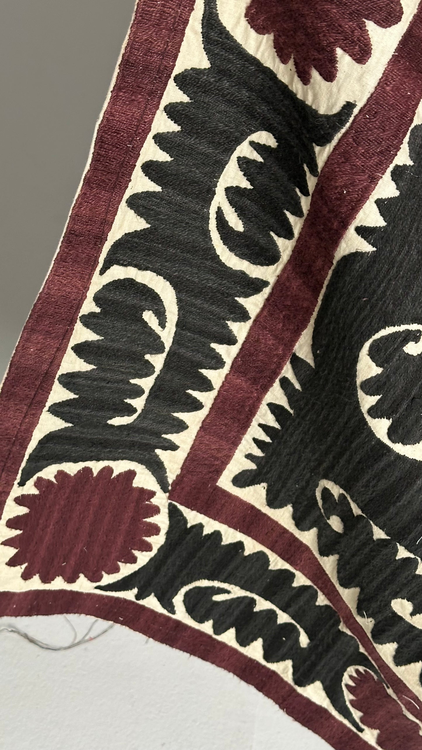 Handmade Upcycled Uzbek Suzani Embroidery Chapan Coat/Robe/Kaftan/Kimono Vintage