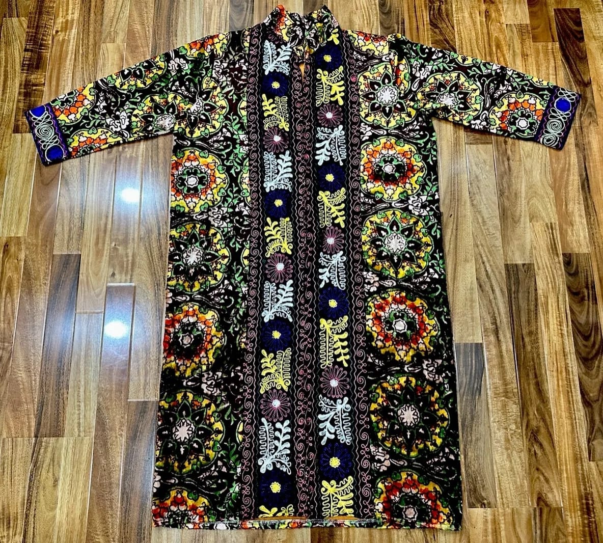 Handmade Upcycled Uzbek Suzani Embroidery Chapan Coat/Robe/Kaftan/Kimono Vintage 3 Unit