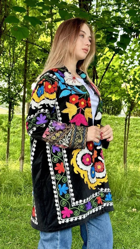 Vintage Handmade Uzbek Suzani Chapan: Upcycled Embroidered Kaftan