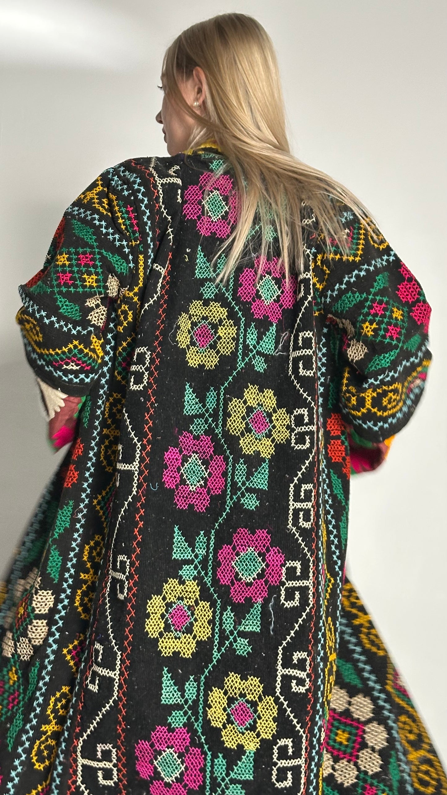 Vintage Handmade Uzbek Suzani embroidered Chapan Coat Jacket Upcycled Kaftan