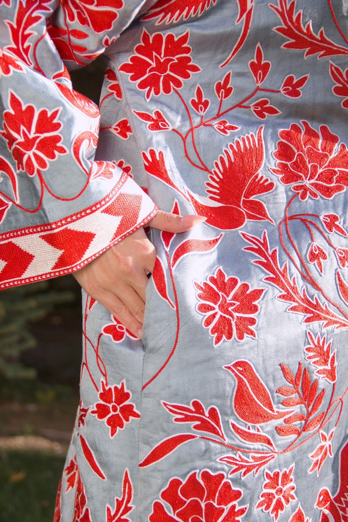 Handmade Uzbek suzani embroidery Chapan Coat Kaftan, Uzbek traditional Chopon silk cotton